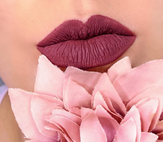 Matte Liquid Lipstick (Color: Purple Shade 18, size: 36mL)