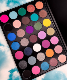 High Pigment Eyeshadow Palette (Color: Unicorn)